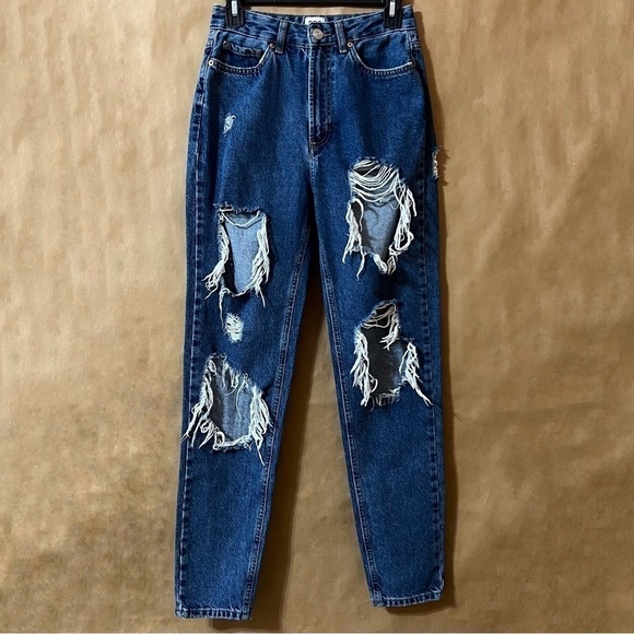 Urban Outfitters | BDG Mom High Rise Jeans Destroyed Medium Wash Denim Size 26 - Picture 1 of 13